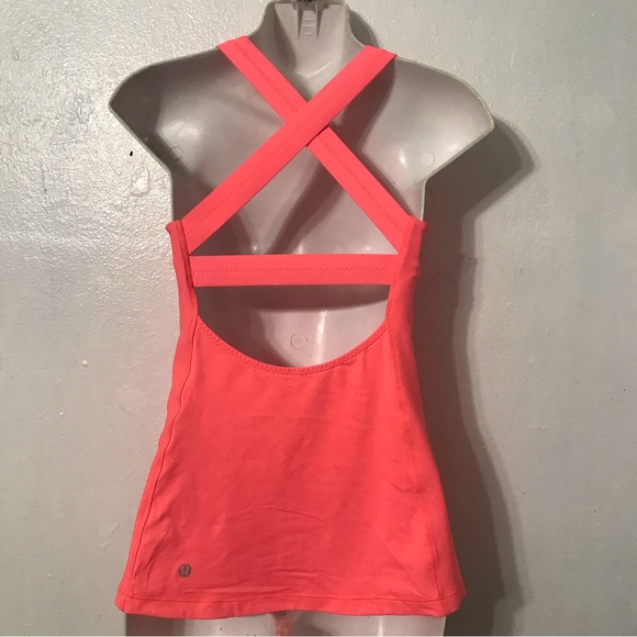 Lululemon top size 6 - Picture 4 of 8